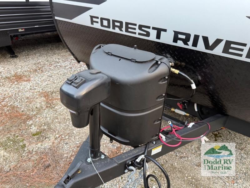 New 2026 Forest River RV 16CMBL - photo - 34