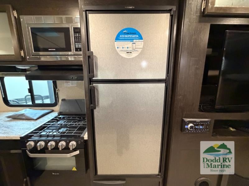 Pre-Owned 2021 Coachmen RV 2963BH - photo - 13
