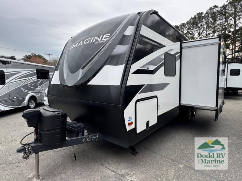 Pre-Owned 2022 Grand Design 2400BH - photo - 2