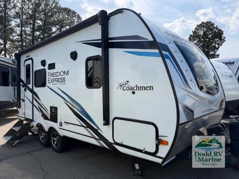 Pre-Owned 2023 Coachmen RV 192RBS - photo - 0