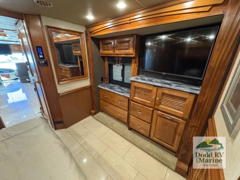 Pre-Owned 2016 Tiffin Motorhomes 40 QBH - photo - 27