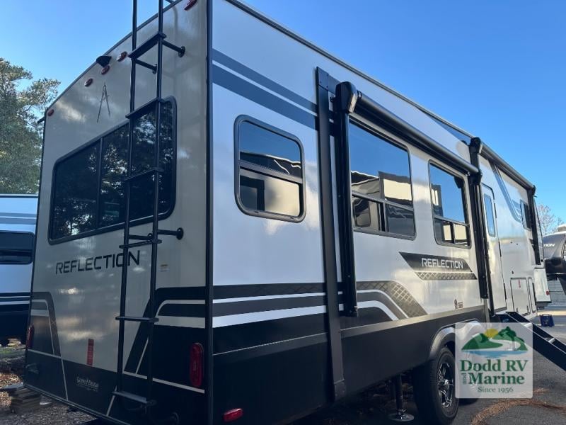 New 2026 Grand Design 303RLS - photo - 2