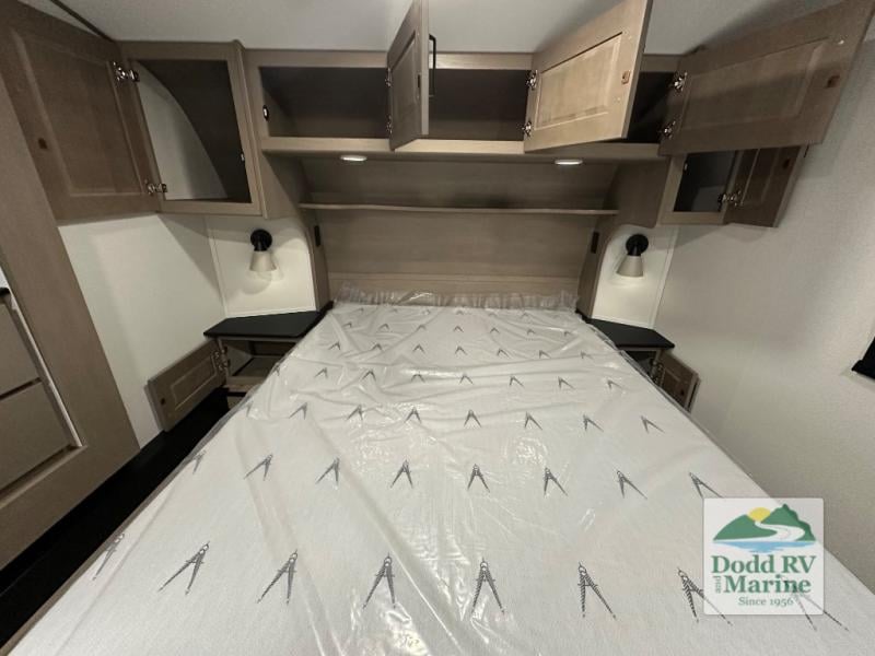New 2026 Grand Design 303RLS - photo - 32