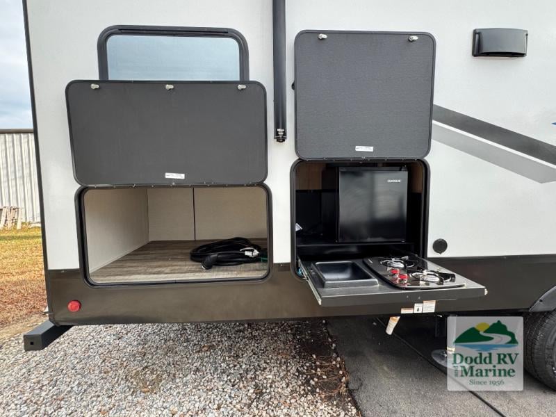 Pre-Owned 2024 Forest River RV 278BHS - photo - 5