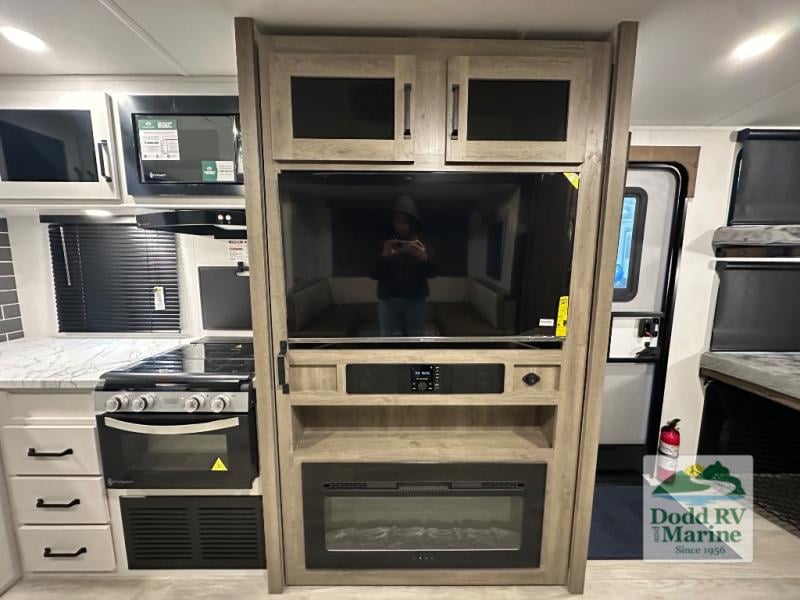 New 2026 Forest River RV 2430BHS - photo - 20