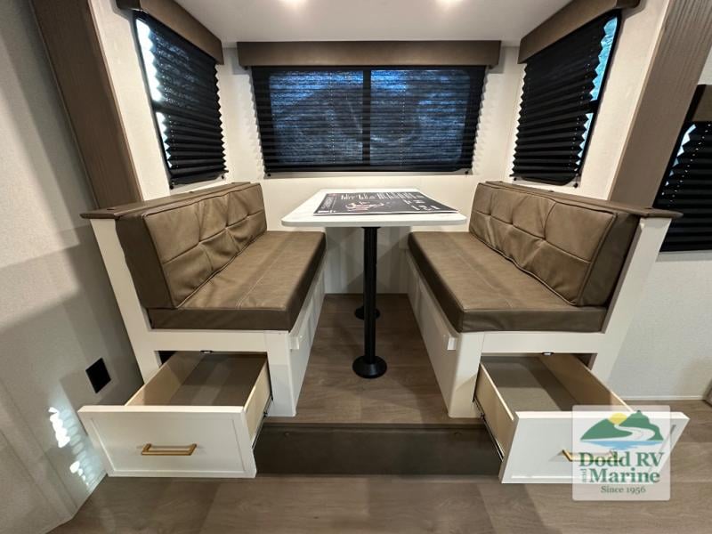 New 2026 Grand Design 161BH - photo - 17